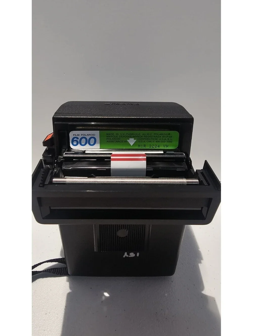 Polaroid OneStep Flash 600 Instant Camera w/ Box Manual Tested Need Film